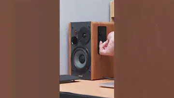 R1280DB renaissance for an old classic; R1280DB powered bluetooth speakers by Edifier. 💗🎧