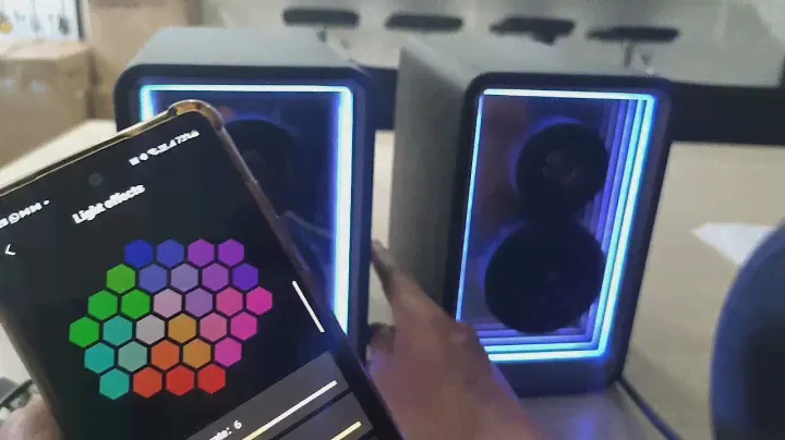 Edifier QR65 (vídeo simples)
